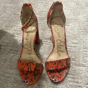 Floral orange Sam Edelman heels
